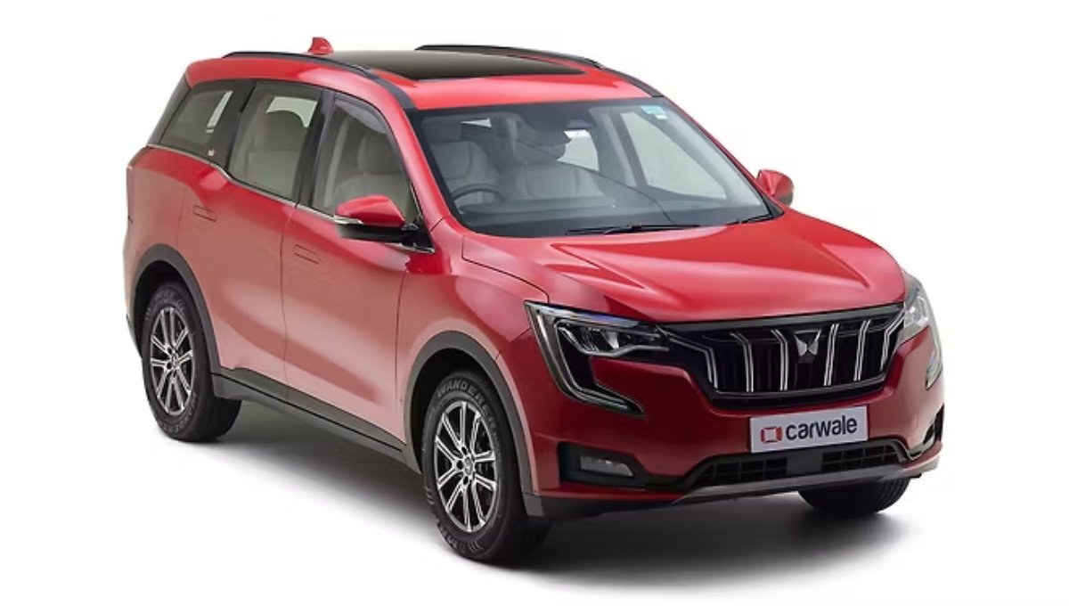 Mahindra XUV 700: 16 लाख की कीमत में मिल रही है लग्जरी इंटीरियर वाली शानदार SUV