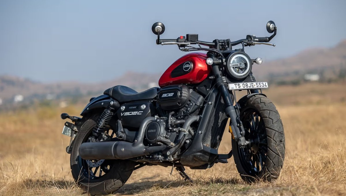 Keeway V302C: 36 किलोमीटर प्रति लीटर माइलेज और स्टाइलिश क्रूजर बाइक सिर्फ ₹4.29 लाख में