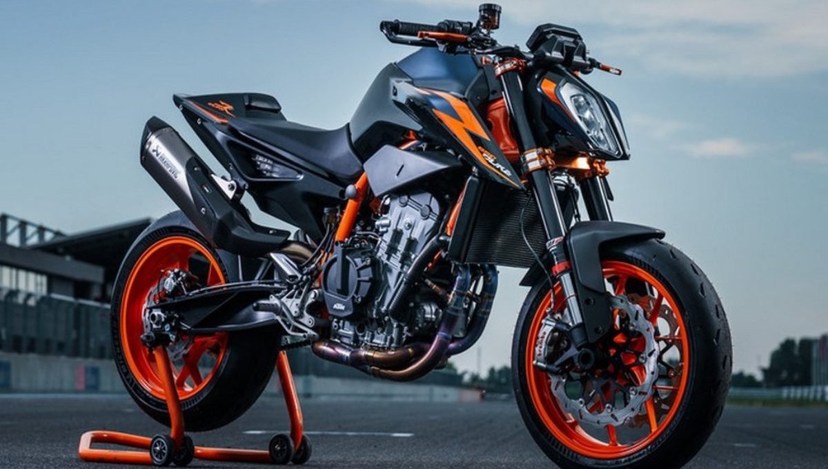 KTM 890 Duke: 890cc का तूफान लेकर आ रही है ये स्पोर्ट बाइक, स्टाइल और स्पीड से करेगी हर दिल पर राज