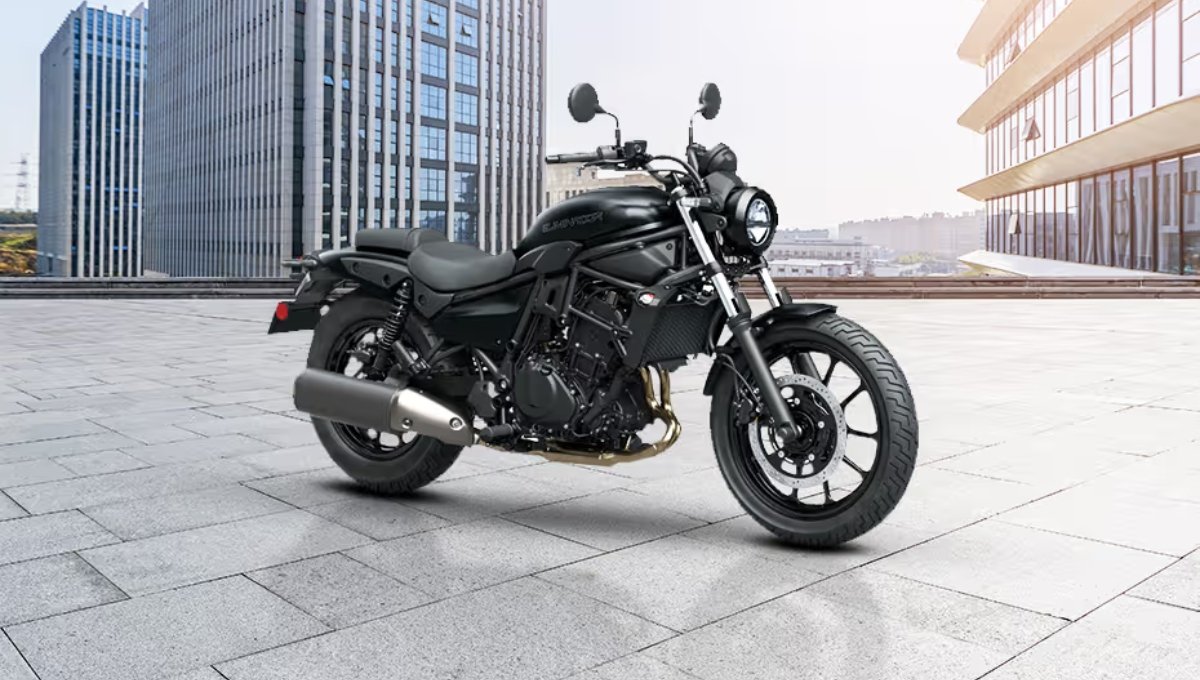 Kawasaki Eliminator: ₹5.62 लाख में आई रॉयल लुक वाली पावरफुल क्रूजर बाइक