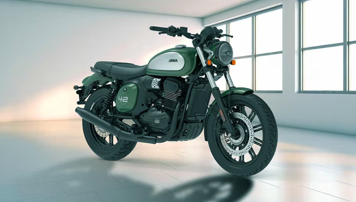 Jawa 42 FJ क्रूजर बाइक, दमदार इंजन और स्मार्ट फीचर्स के साथ अब केवल ₹34,000 डाउन पेमेंट में