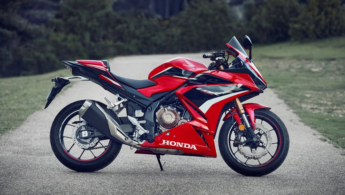 दमदार लुक और पावरफुल इंजन के साथ जल्द लॉन्च होगी Honda CBR500R