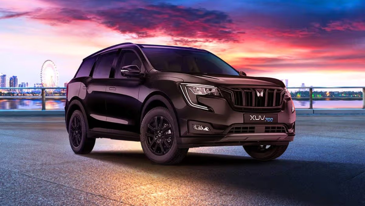 Mahindra XUV 700: 16 लाख की कीमत में मिल रही है लग्जरी इंटीरियर वाली शानदार SUV
