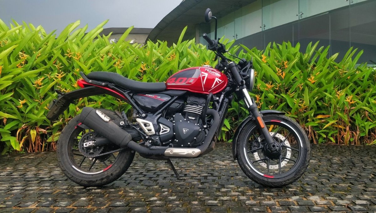 Triumph Speed T4: बजट में दमदार क्रूजर बाइक, रॉयल एनफील्ड को दे रही कड़ी टक्कर