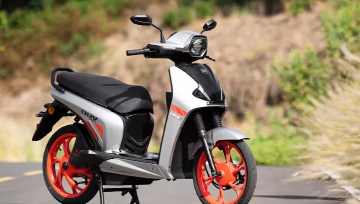 BGauss RUV 350: बजट में दमदार इलेक्ट्रिक स्कूटर, जो देगा 105 किलोमीटर की लंबी रेंज