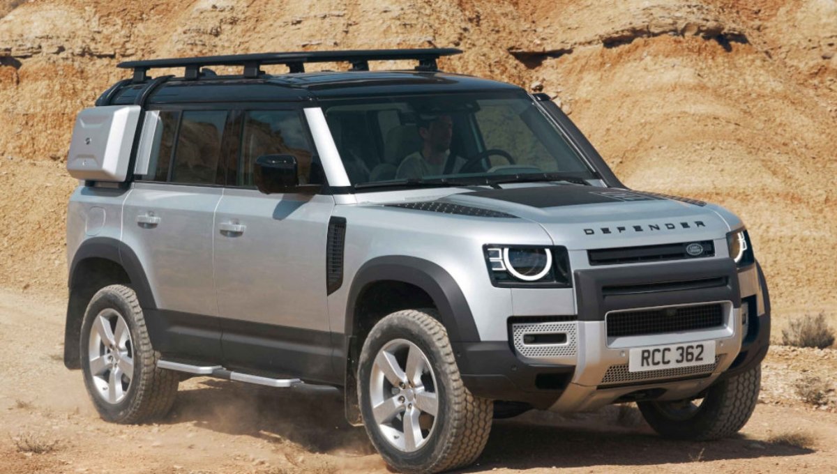 Land Rover Defender V8: लग्जरी SUV जो 7 kmpl माइलेज के साथ उड़ान भरती है