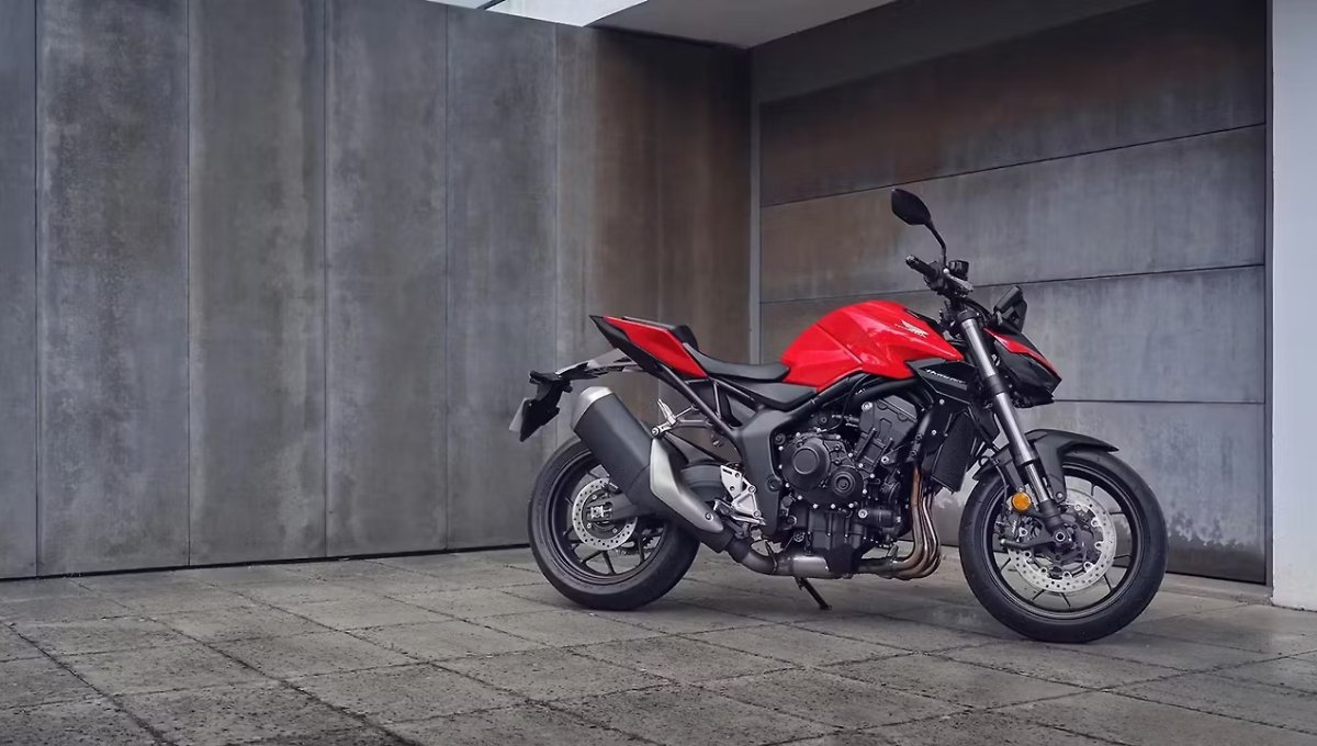 Honda CB1000 SP: 1000cc इंजन और 18 kmpl माइलेज वाली दमदार बाइक की कीमत सिर्फ ₹12.36 लाख से शुरू