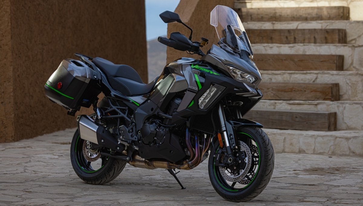 Kawasaki Versys 1100: बजट में दमदार एडवेंचर बाइक जो आपके सफर को बनाए खास