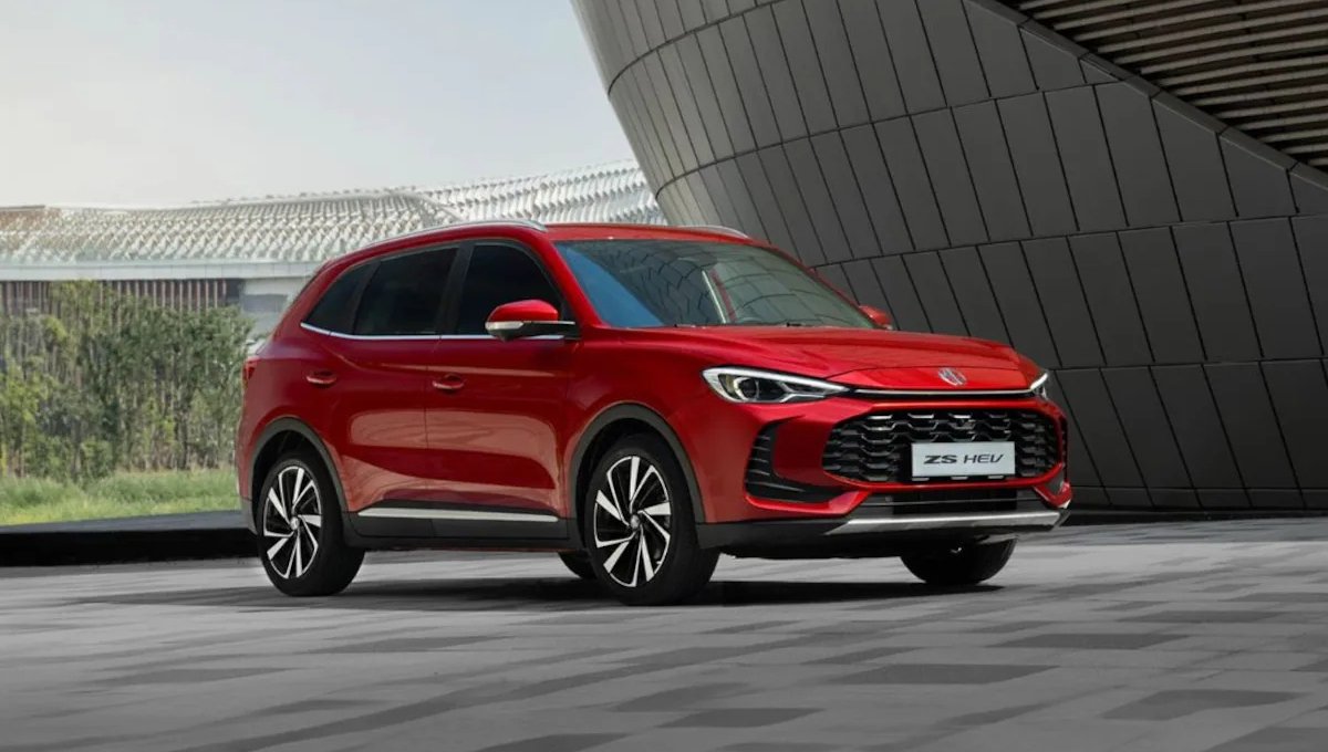 12.48 लाख में प्रीमियम सनरूफ SUV, MG Astor 2025 बनी मिड-बजट फैमिली की पहली पसंद