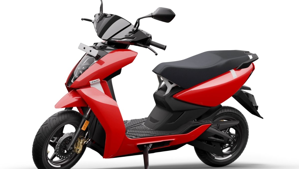 Ather 450X: 126 किमी माइलेज और दमदार परफॉर्मेंस के साथ अब आपकी जेब में, कीमत Rs 1.55 लाख