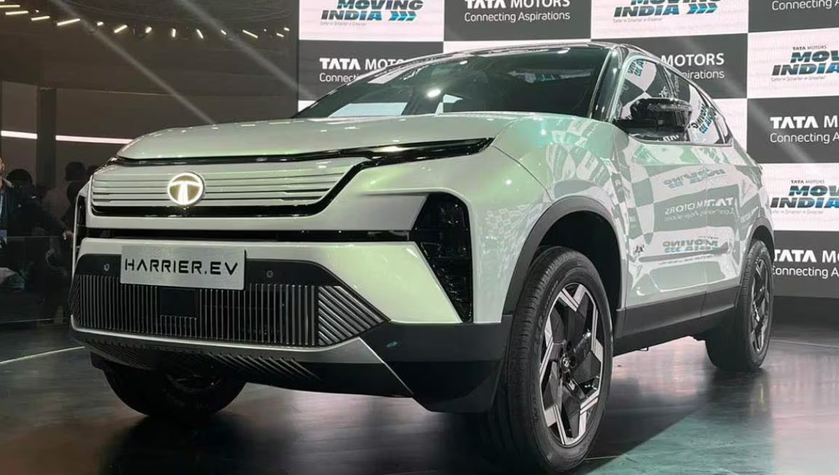 Tata Harrier EV 2025: दमदार रेंज के साथ पावरफुल इलेक्ट्रिक SUV, कीमत Rs 21.49 लाख से शुरू