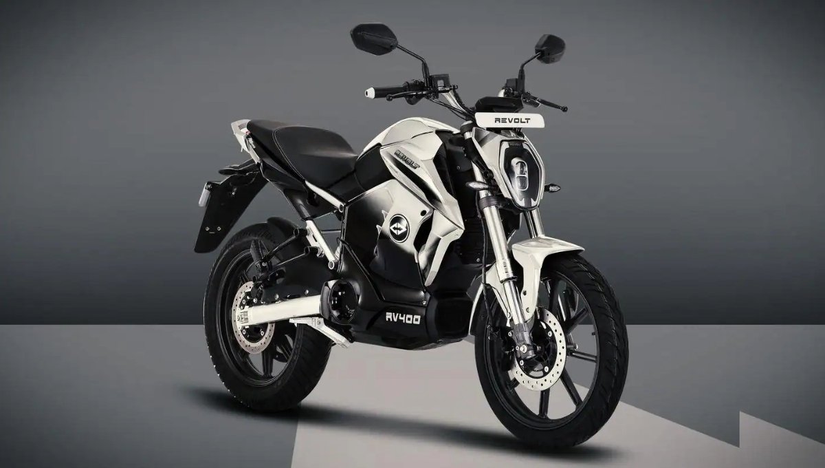 Revolt RV400 सिर्फ ₹1.24 लाख में 150KM रेंज और जबरदस्त फीचर्स वाली परफेक्ट इलेक्ट्रिक बाइक
