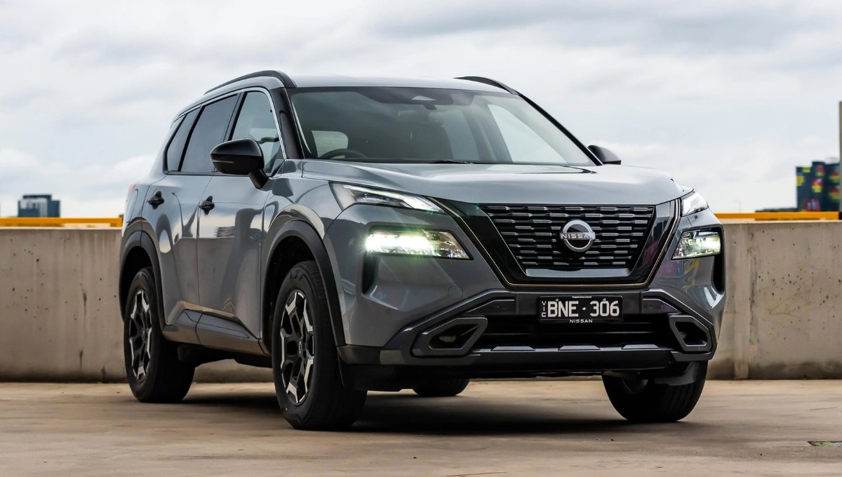 Nissan X-Trail 2025: अब Rs 45 लाख की कीमत में मिलेगी 13.7 kmpl माइलेज और लग्ज़री SUV का अनुभव