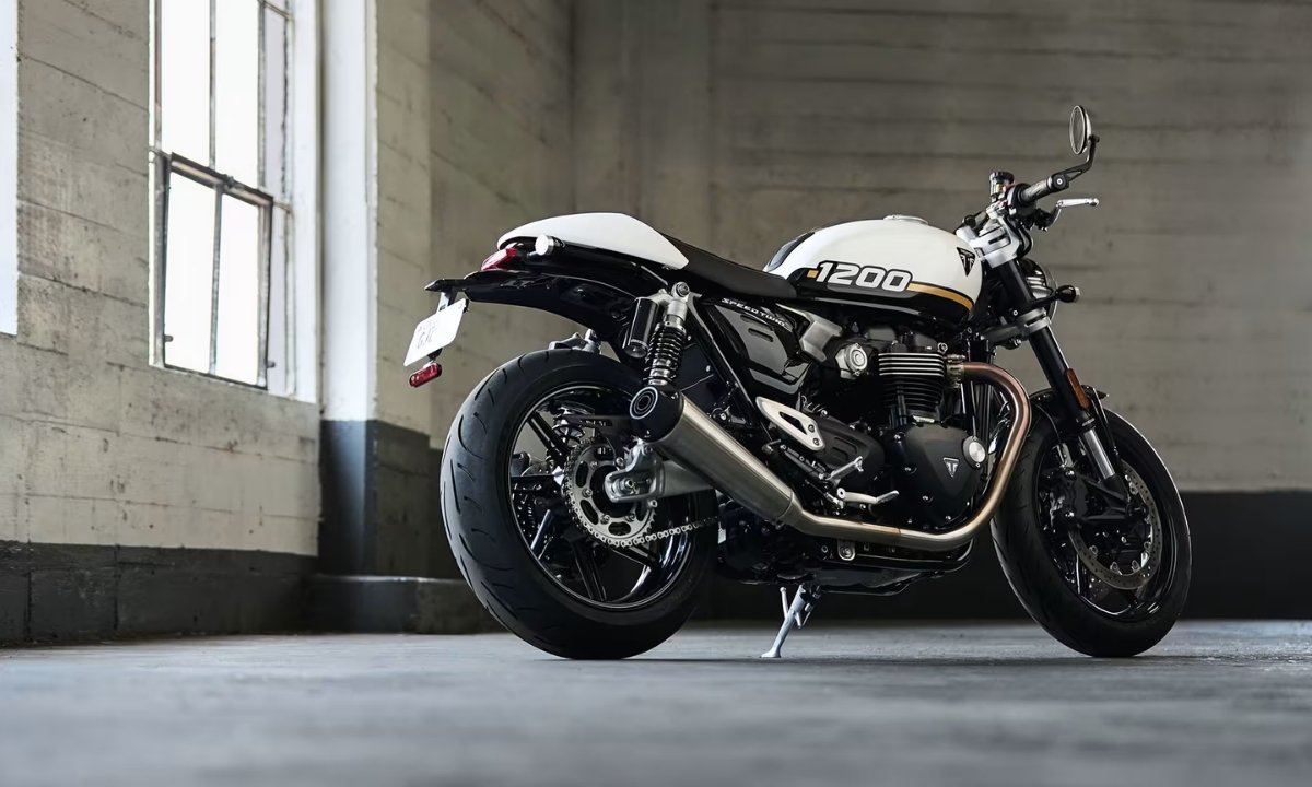Triumph Speed Twin 1200