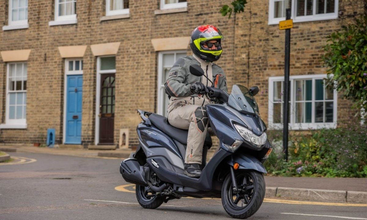 Suzuki Burgman Street