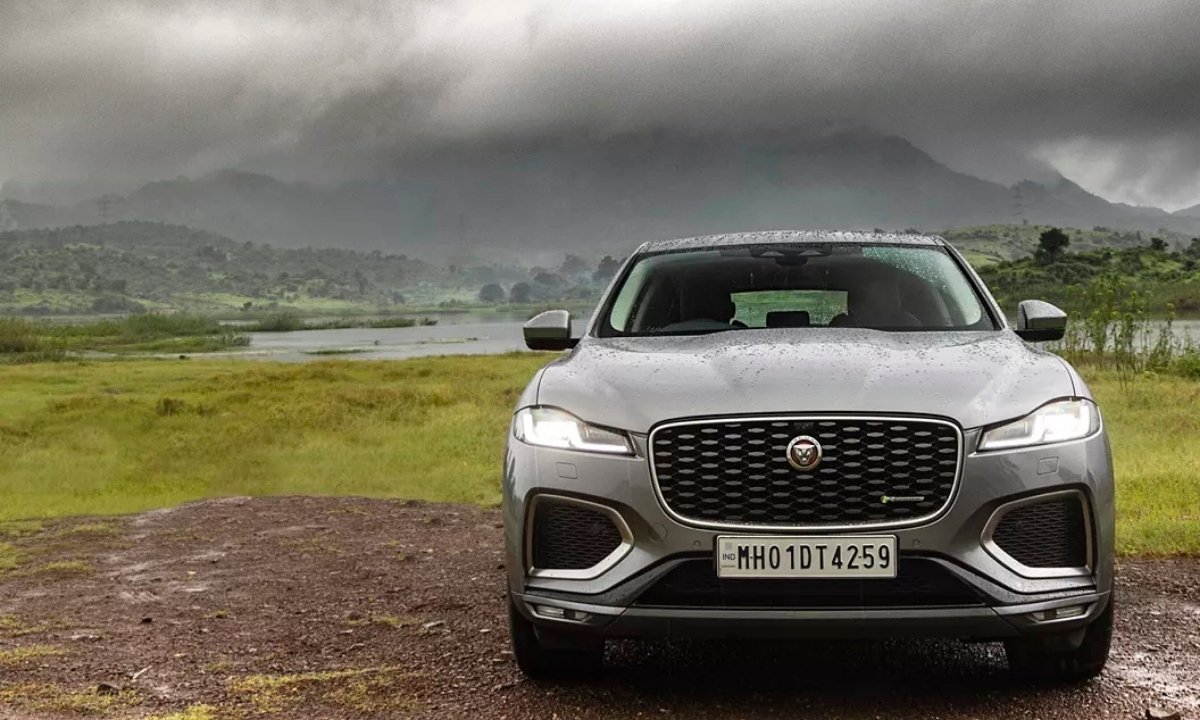 Jaguar F-Pace