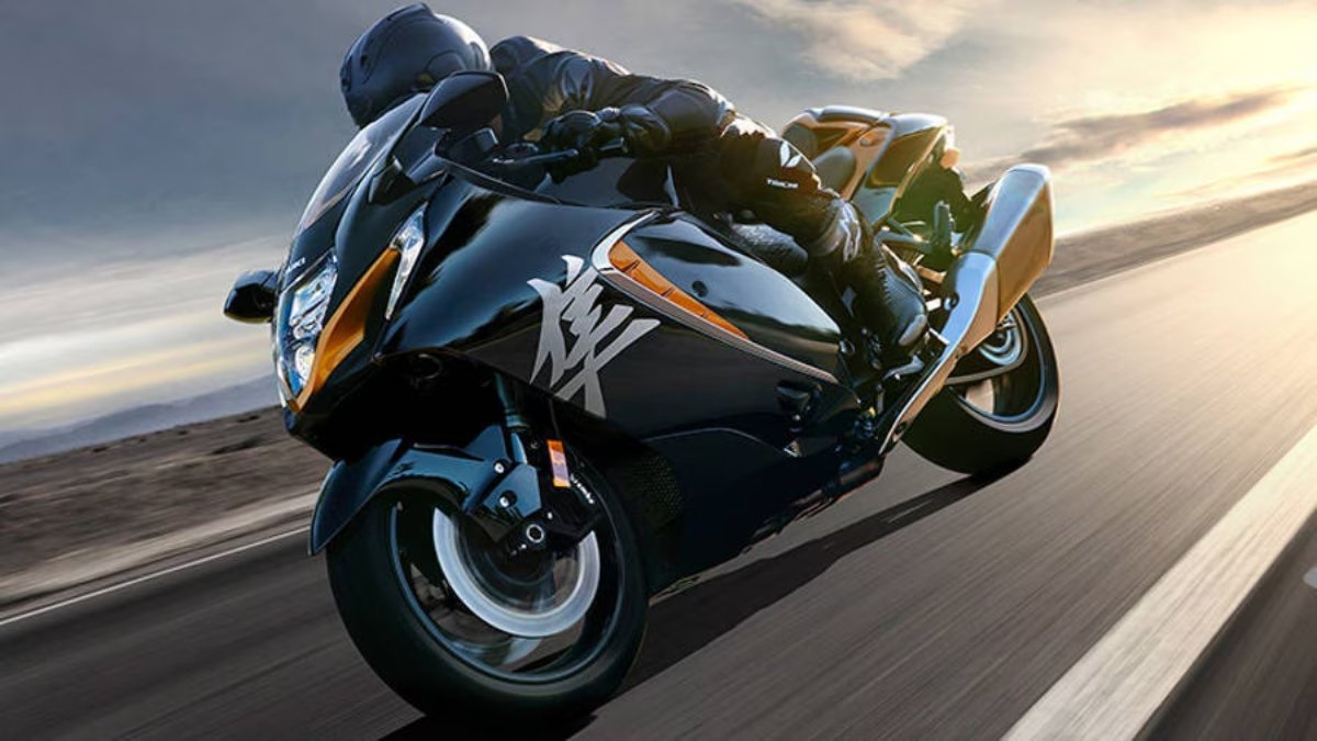 Suzuki Hayabusa 2025: Rs 16.90 लाख की बाइक जो रफ्तार, स्टाइल और टेक्नोलॉजी का तूफान है