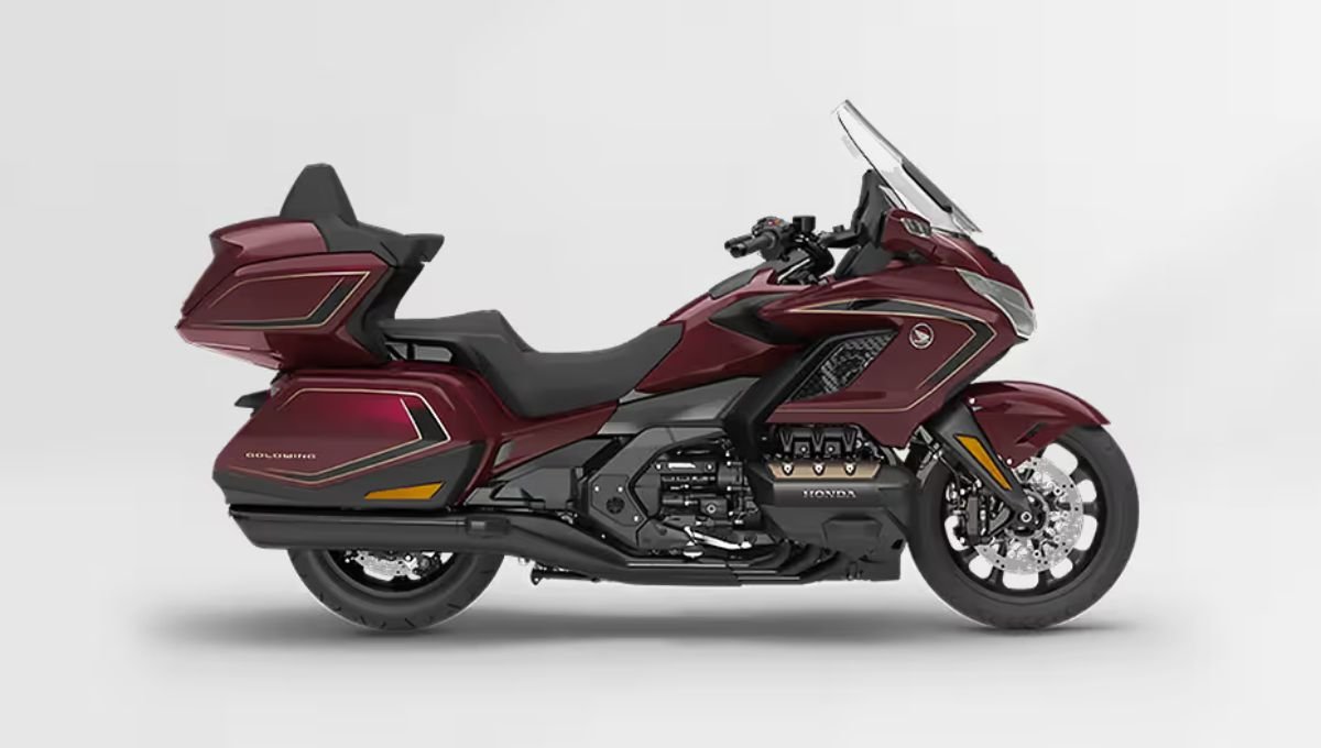 Honda Gold Wing: Rs39.20 लाख में शाही सफर और 14 kmpl का दमदार माइलेज