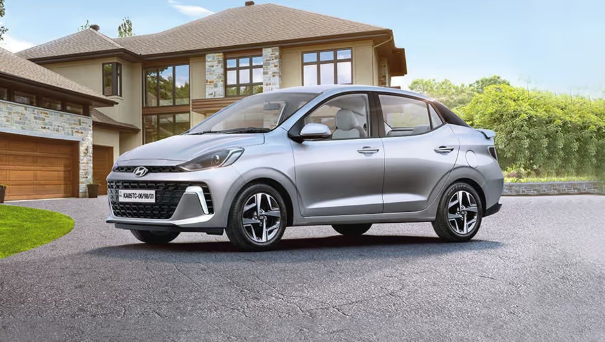 Hyundai Aura CNG: कम खर्च, ज्यादा सुकून, Rs7.89 लाख की कीमत और 22 km/kg की माइलेज