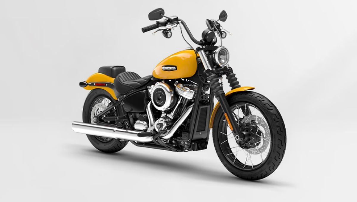Harley Davidson Street Bob: 18.18 kmpl माइलेज वाली पावरफुल क्रूज़र, कीमत Rs19.99 लाख से शुरू