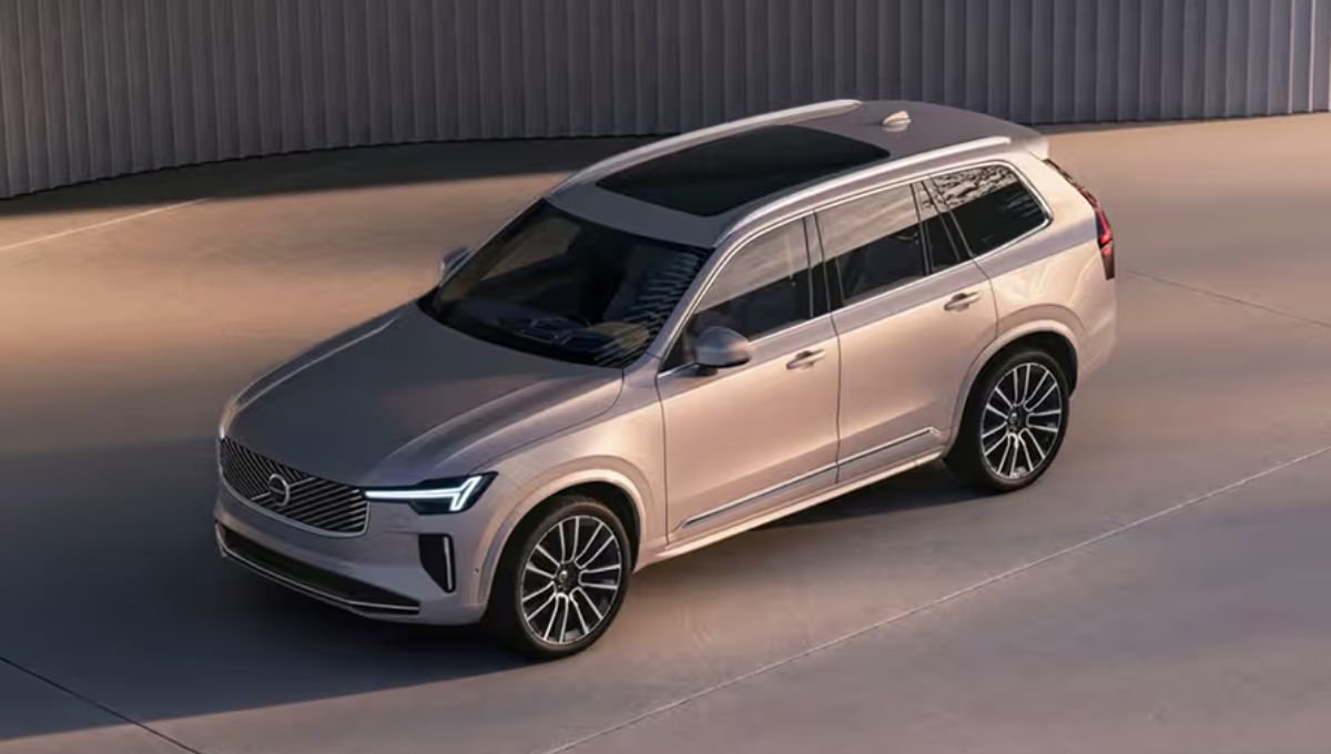 Volvo XC90: 12.35 kmpl का शानदार माइलेज और लग्ज़री का प्रतीक Rs1.04 करोड़ से पाएं